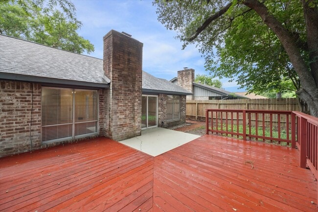 Building Photo - 14311 Overbrook Ln