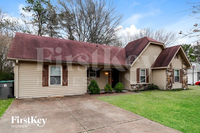 Building Photo - 2786 Dromedary Dr