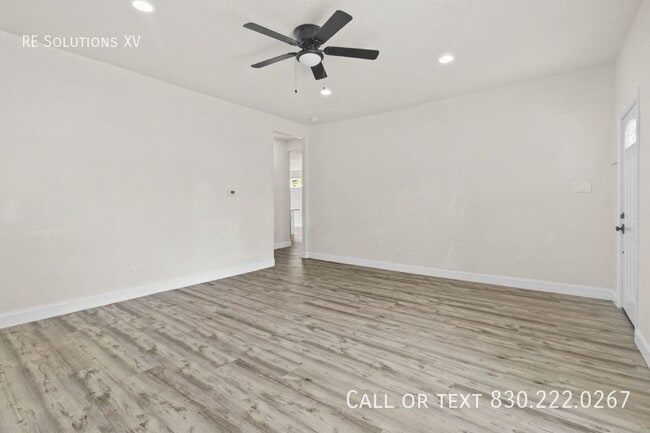 Building Photo - 2131 Steves Ave