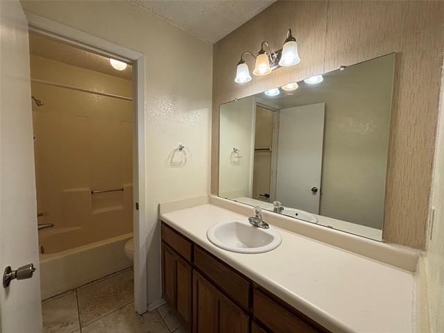 Building Photo - 7720 Westcliff St
