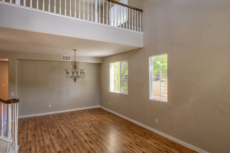 Building Photo - 10278 Coral Ln