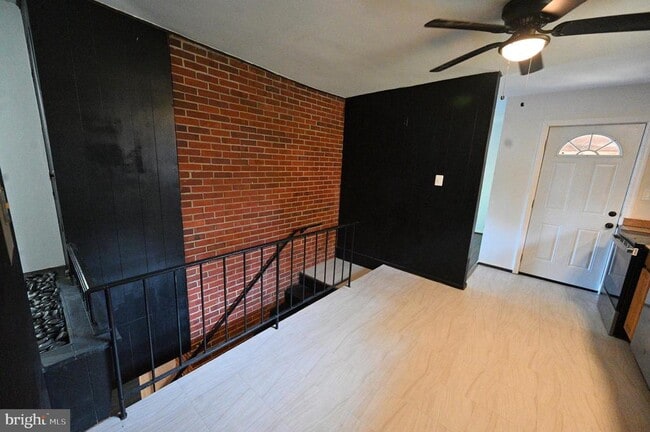 Building Photo - 2509 Eliot Pl