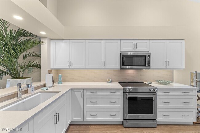 Building Photo - 2215 Chesterbrook Ct