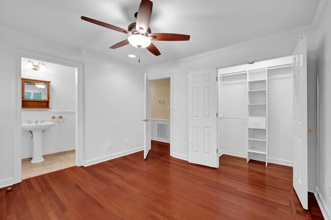 Building Photo - 6145 Grand Hill Ln