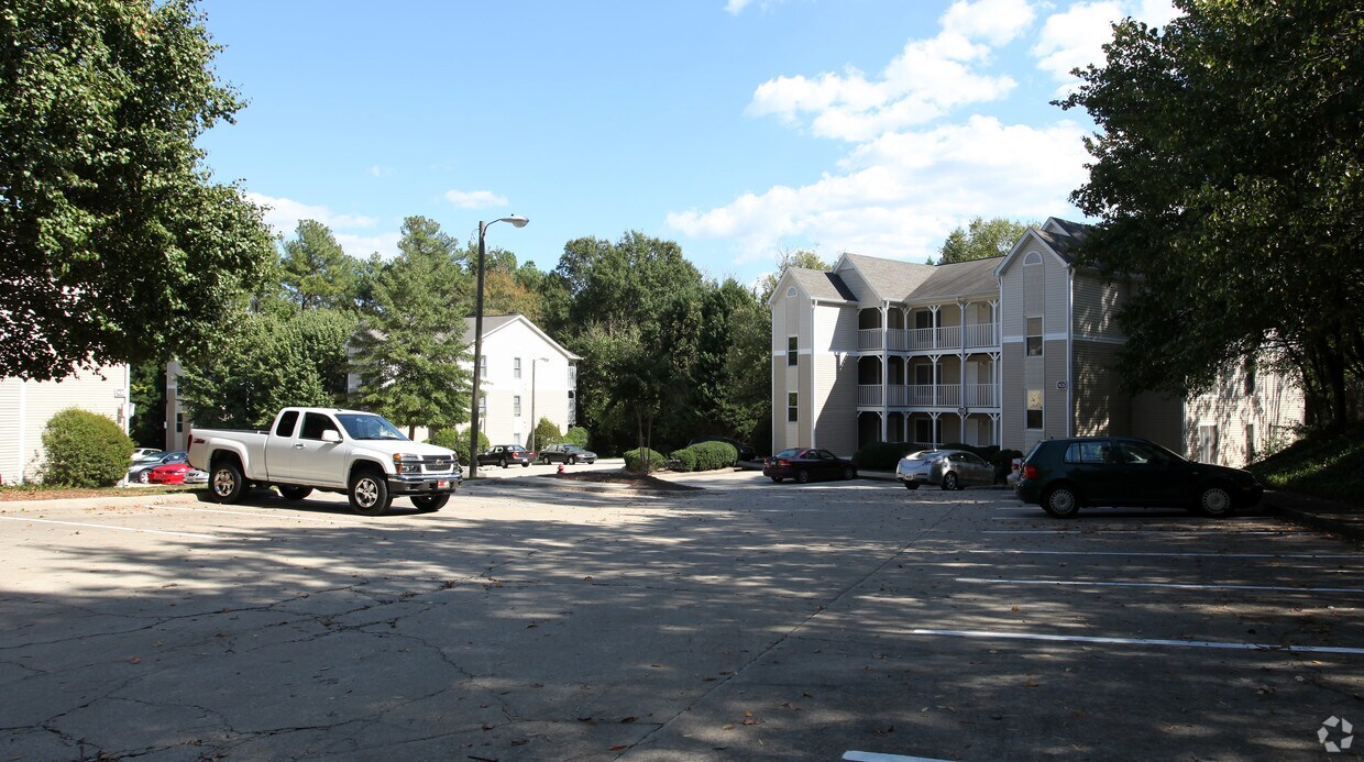 Forest Pointe Apartments Durham