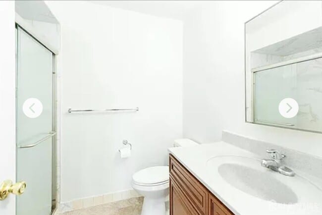 Building Photo - 1705 Green Hollow Dr