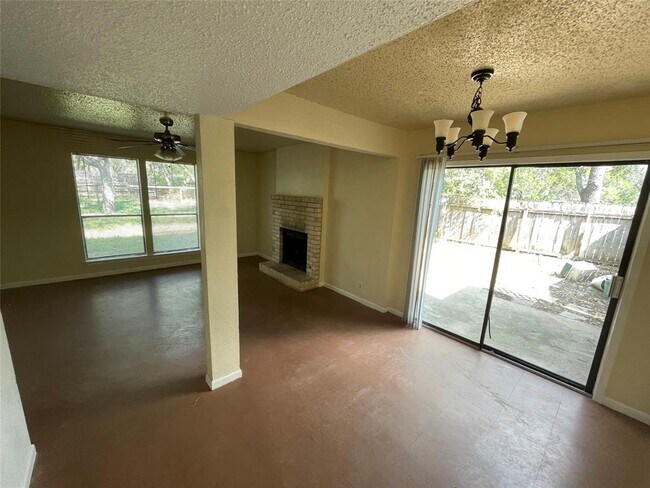 Building Photo - 4900 Cana Cove