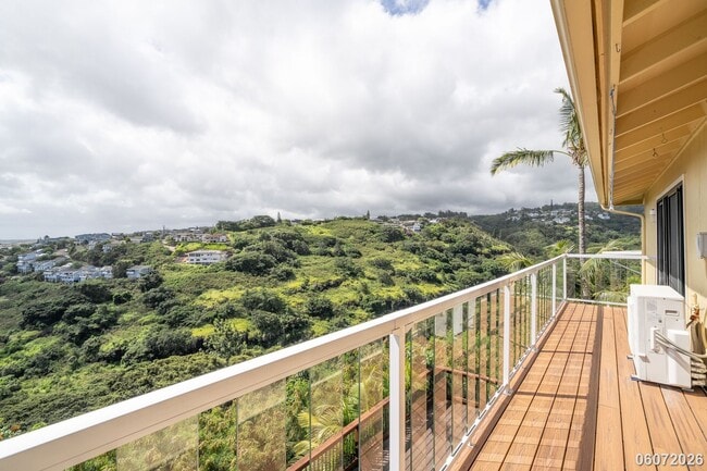 Building Photo - $3650.00 | 2bd/2.5ba Single Family Home in Halawa Heights