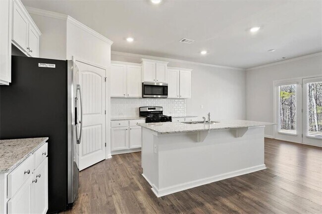 Building Photo - 460 Barnwood Ln