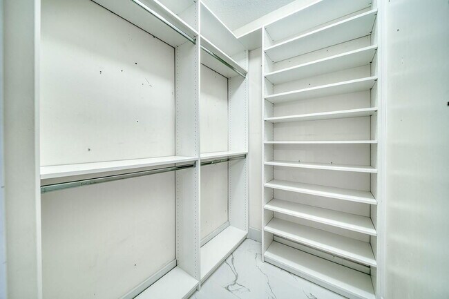 Building Photo - 14803 NW 87th Pl