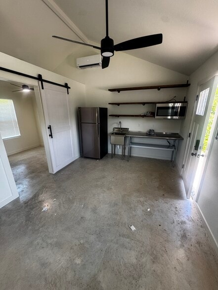 Building Photo - 1307 Hidden Creek Ln