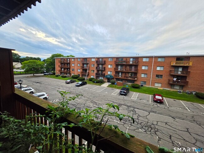Building Photo - 2320 Harbor View Dr