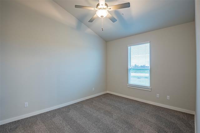 Building Photo - 617 Wheatfield Dr