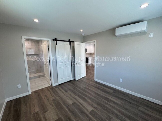 Building Photo - 254 Quincy Ave