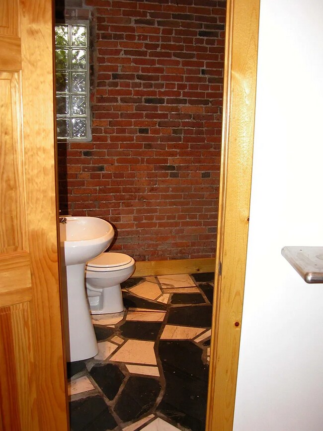 Building Photo - W 54th Triplex