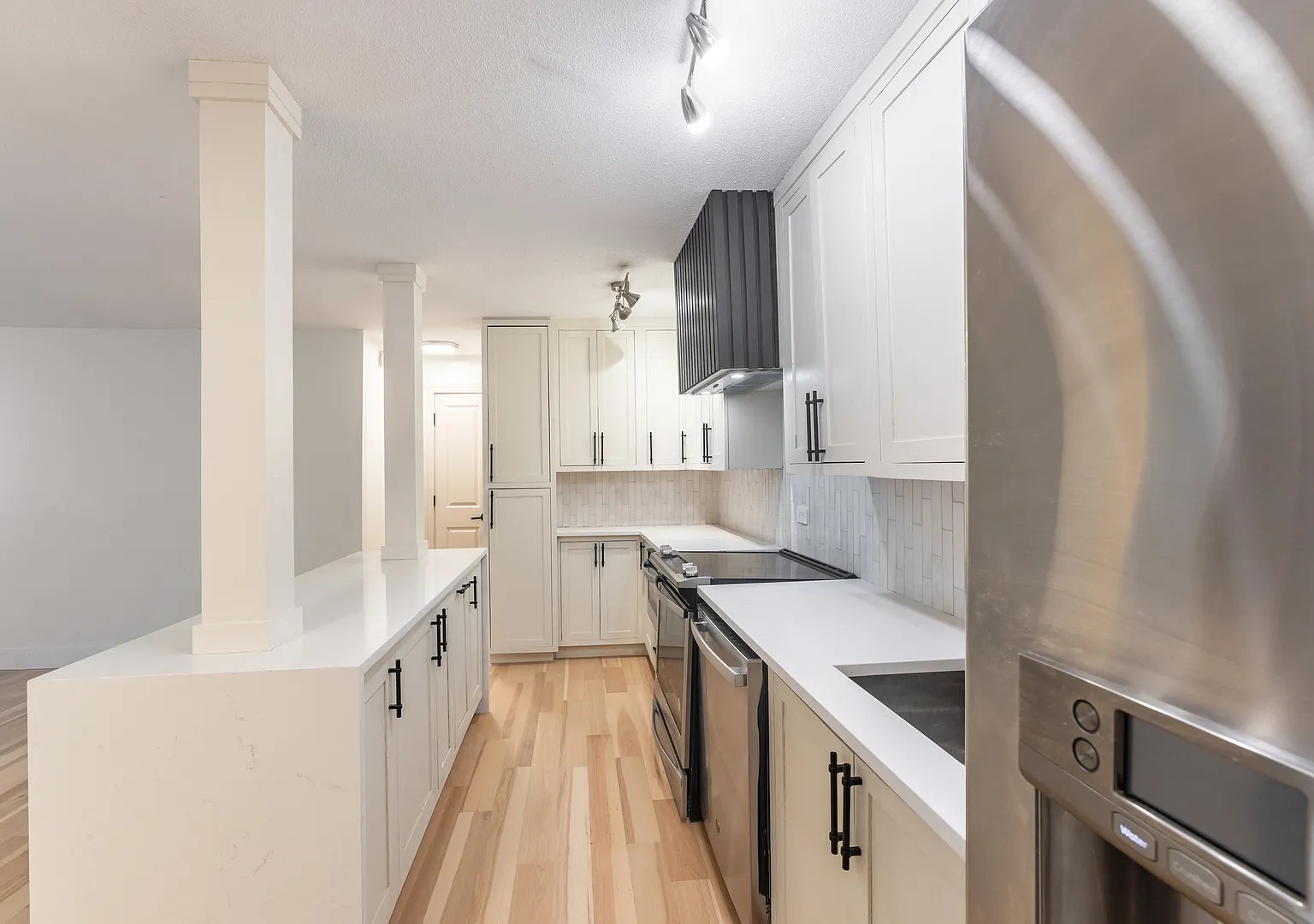 Building Photo - 1339 N Dearborn St