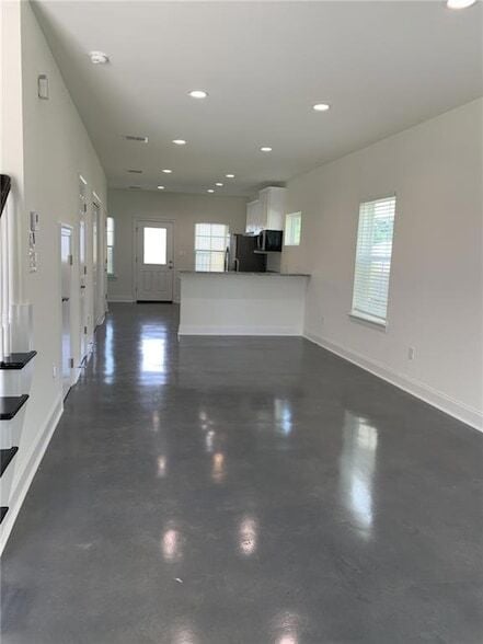 Building Photo - 101 Havana St