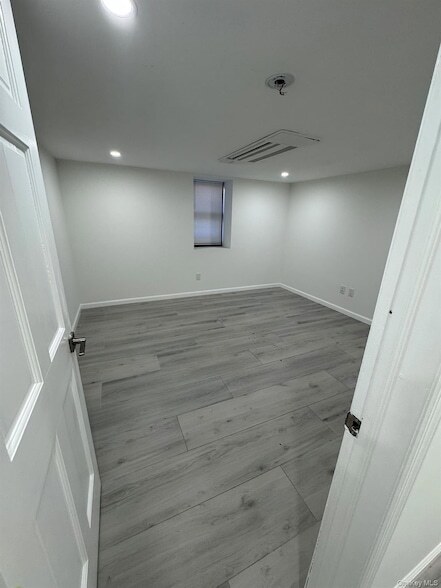 Building Photo - 88-36 77th St