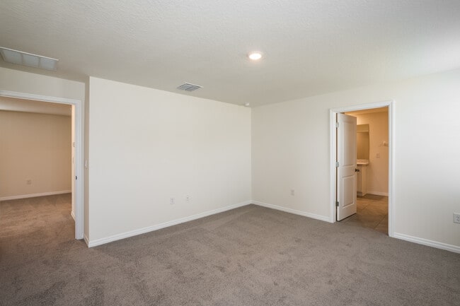 Building Photo - 2921 Great Abaco Wy