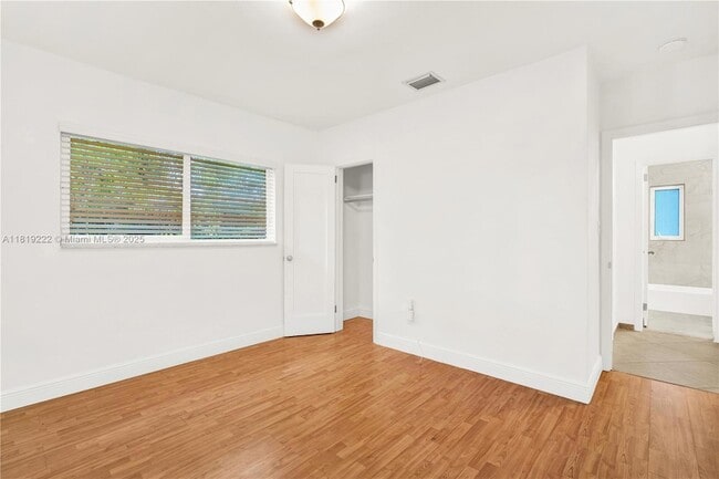 Building Photo - 6890 SW 51st St