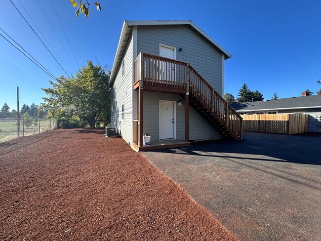 Building Photo - Brand New Construction 2 Bed 1 Bath Modern...