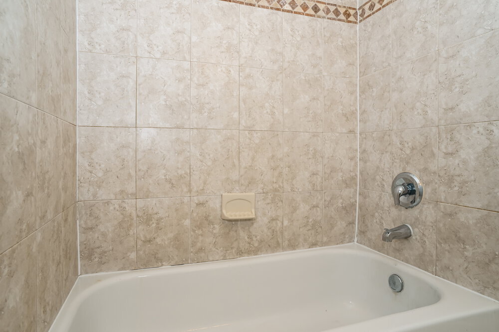 Building Photo - 9105 11th Ave