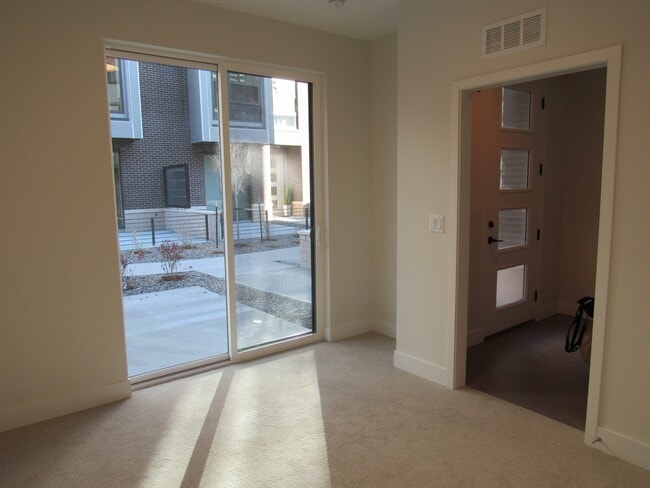 Building Photo - Town home a Block away from Sloan's Lake with roof top Deck