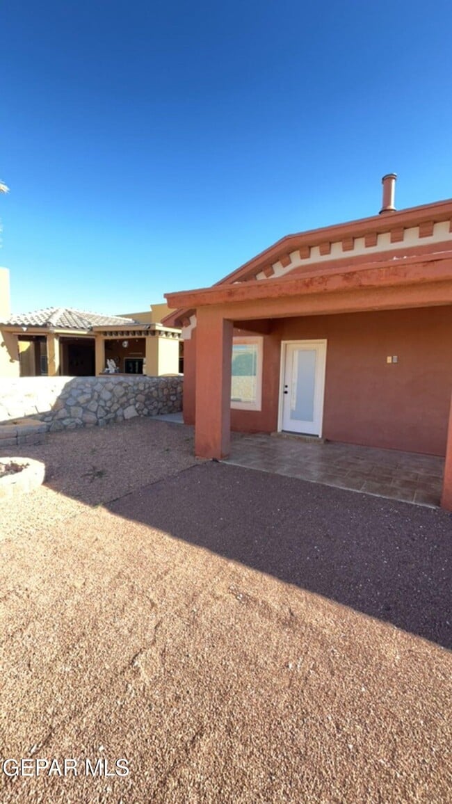 Building Photo - 3089 Coyote View Pl