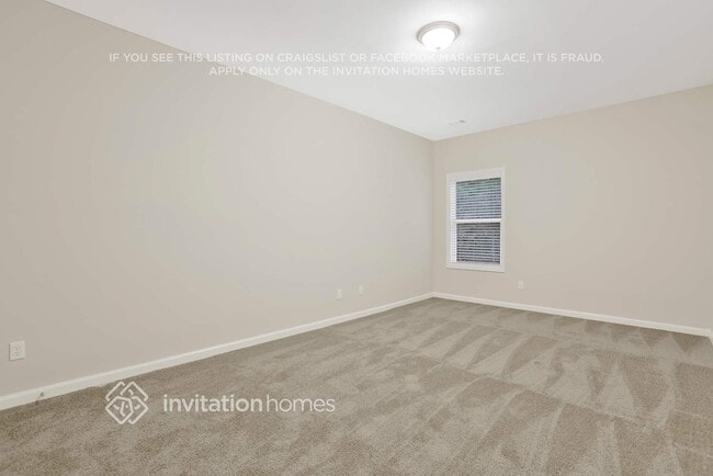 Building Photo - 4339 Shamrock Dr