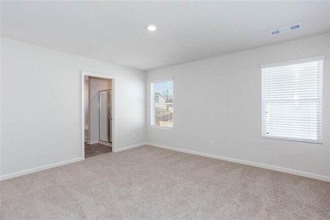Building Photo - 77 Grv Spgs Ct