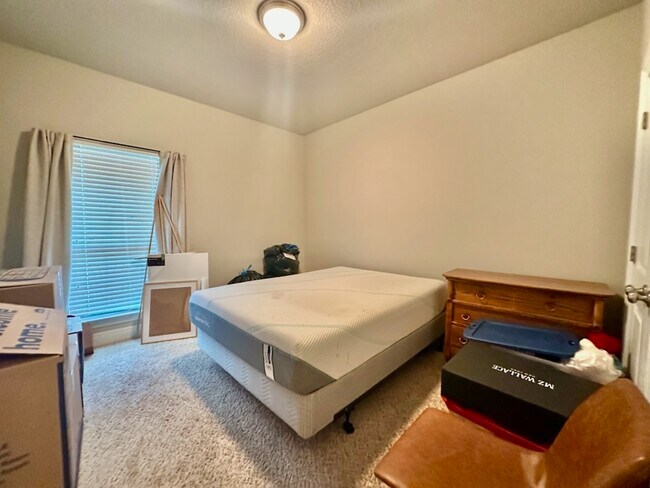 Building Photo - 132 Wayne Trail