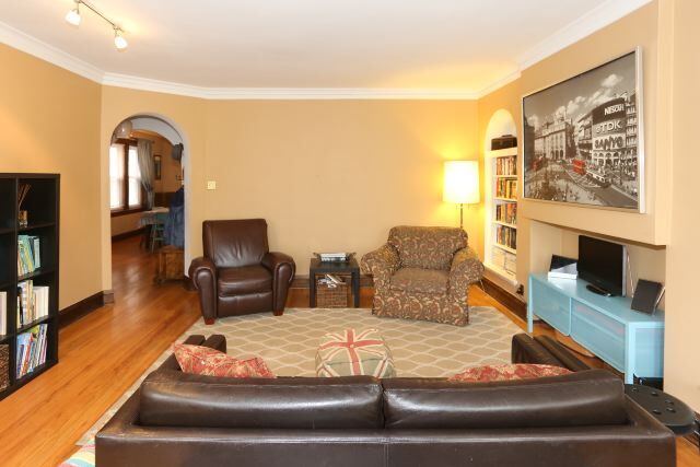 Building Photo - 5537 N Campbell Ave