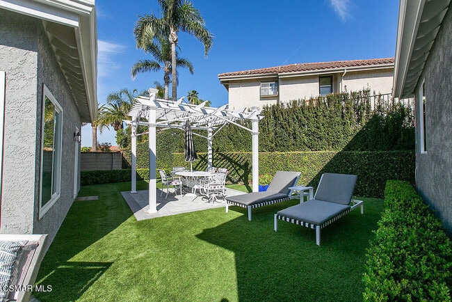 Building Photo - 2181 Brookfield Dr