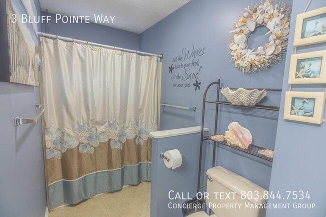 Building Photo - 3 Bluff Pointe Way