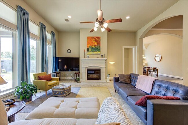 Building Photo - 27718 Lakeway Trail Ln
