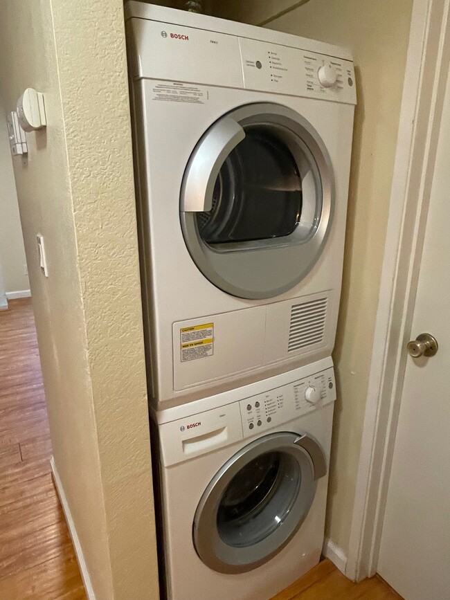 Stacked washer/dryer combo - 132 Luna Grande Cir