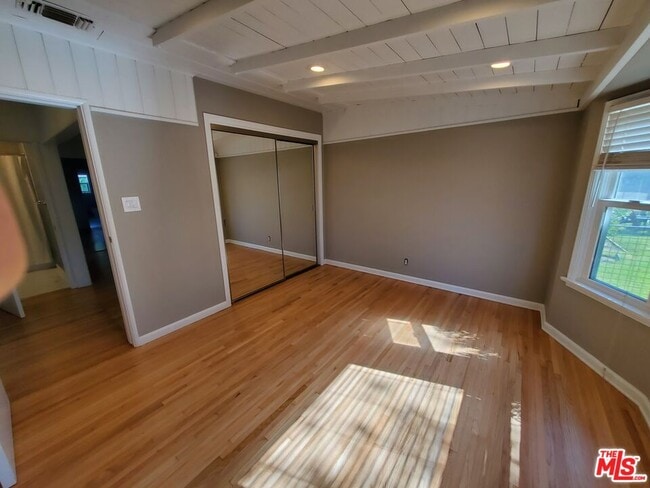 Building Photo - 11286 Hayter Ave