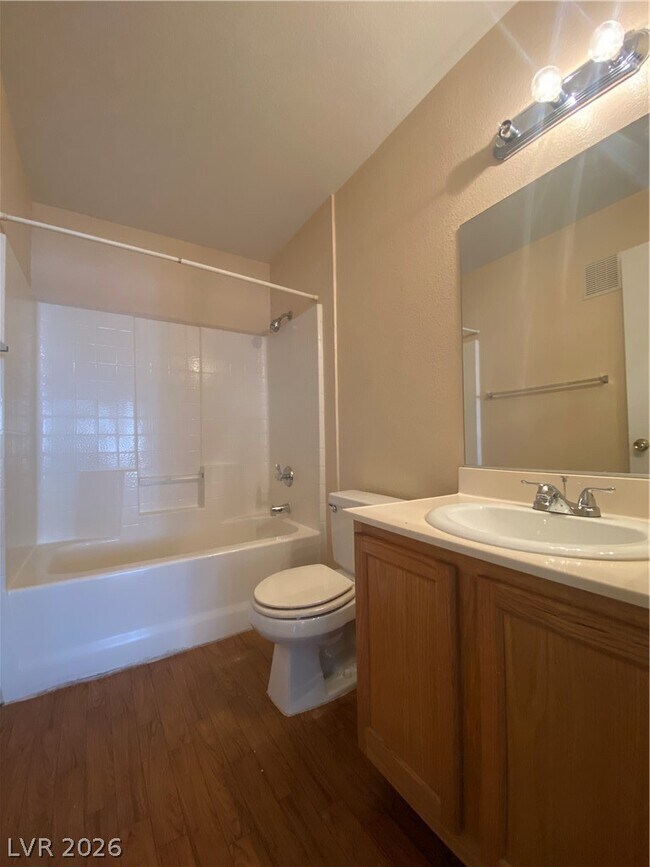 Building Photo - 3152 Tarpon