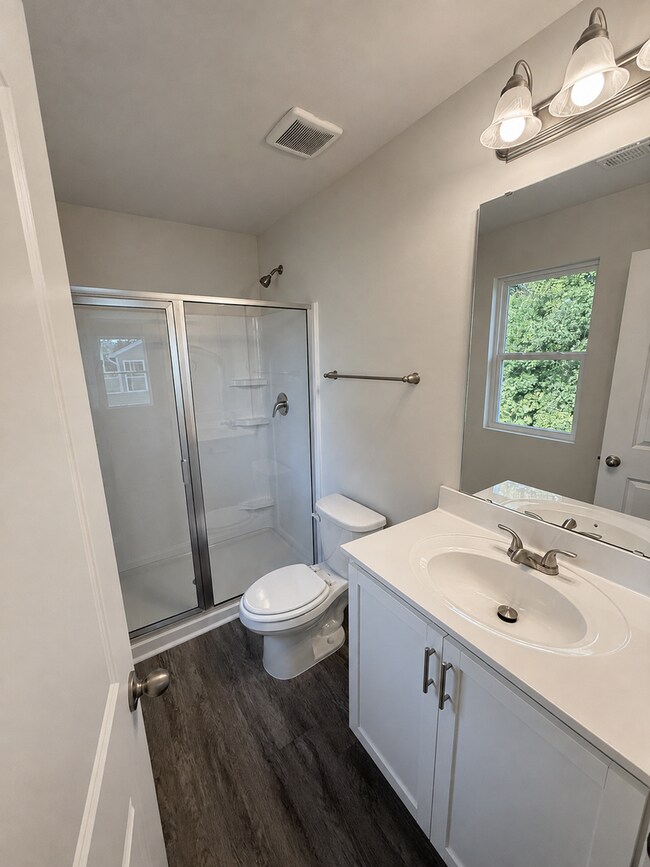 Building Photo - 1112 Brooksridge Way