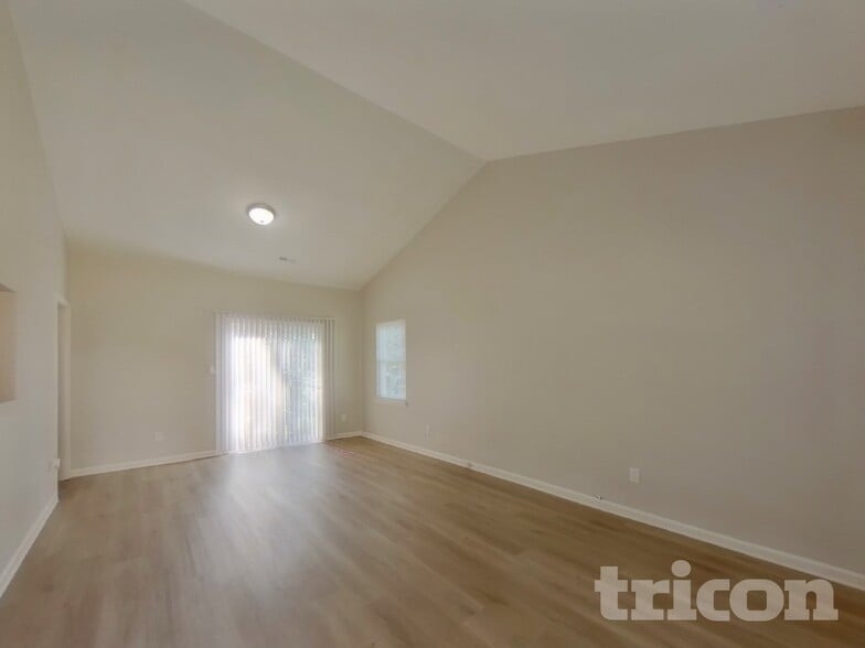 Building Photo - 8608 Quarry Rd