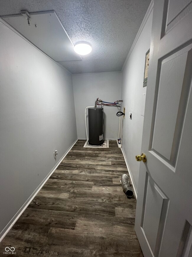 Building Photo - 2000 Indianapolis Rd