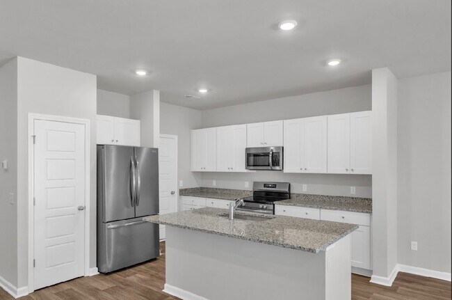 Building Photo - 8740 Silver Perch Ln