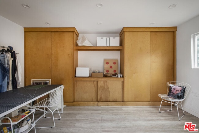 Building Photo - 5215 Almaden Dr