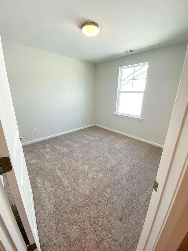 Building Photo - 4 BED | 2.5 BATH | 2-CAR GARAGE | BROOKLINE AT HIGHLANDS POOLER | AVAILABLE NOW