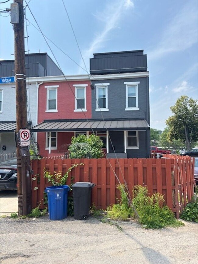 Building Photo - Beautiful Home for Rent