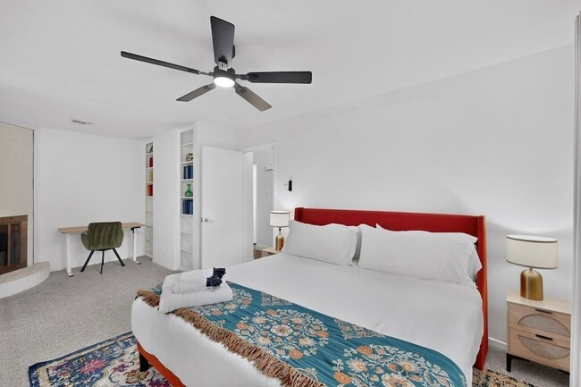 Building Photo - 3508 Grande Bulevar Blvd