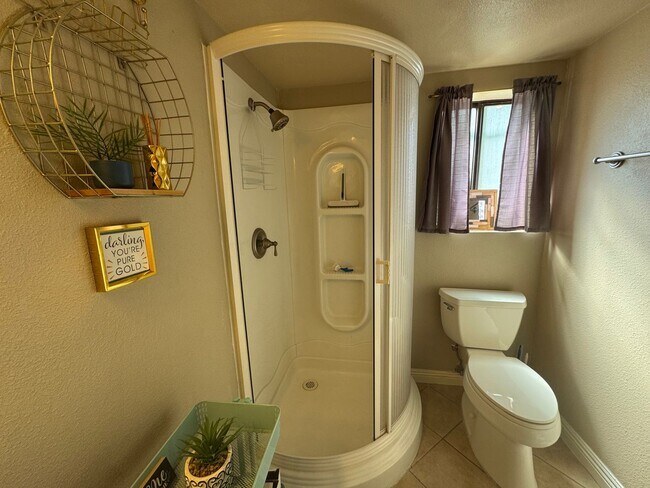 Building Photo - *2BR 2BA Furnished Condominium Riverfront with Dock, Private Beach