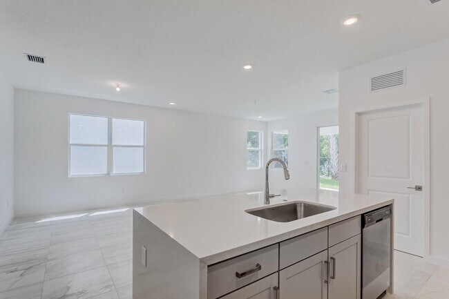 Building Photo - 7188 Trotwood Ln