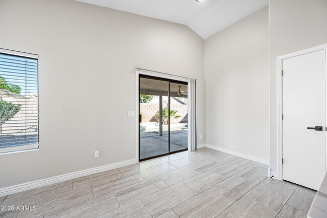 Building Photo - 10614 W Crimson Ln