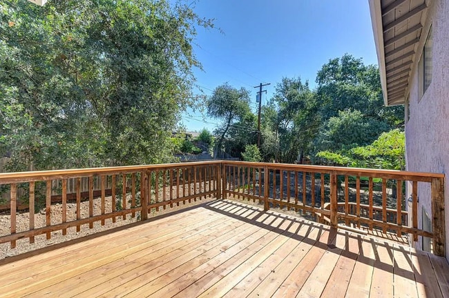 Building Photo - 9487 Dalton Way